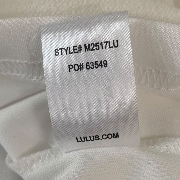 Lulu's Lisa Marie White Embroidered Top Women's Size XL White Lace Crochet New - Picture 12 of 14